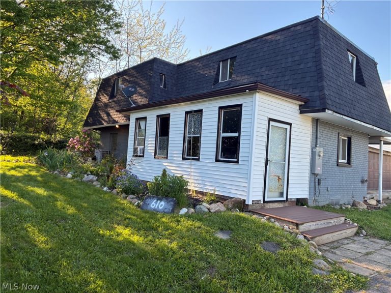 610 Orrville Street, Massillon, OH - Photo 3