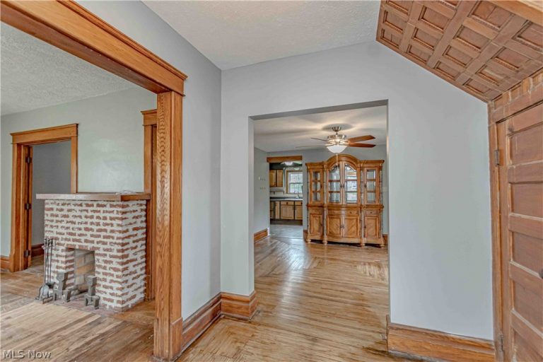 389 High Street, Wadsworth, OH - Photo 6