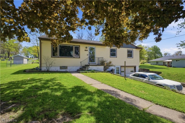 20 James Street, Columbiana, OH - Photo 4