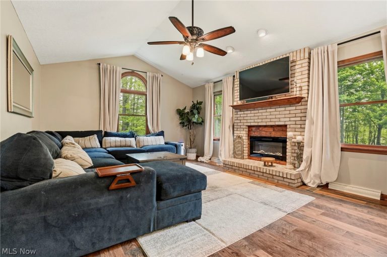 16710 Emmitsburg Road, Orrville, OH - Photo 8