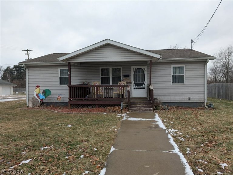 303 15th Street, Coshocton, OH, 43812