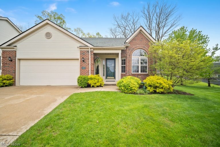 300 Eagleton Court, Macedonia, OH, 44056