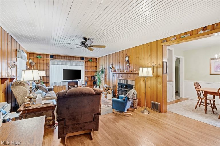 539 Secrist Lane, Girard, OH - Photo 3