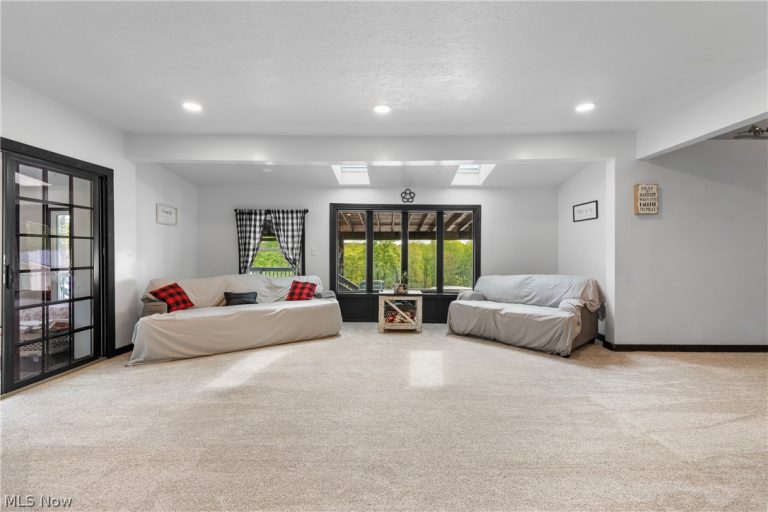 15375 Calaboone Road, Doylestown, OH - Photo 8