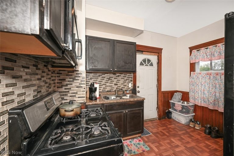 4049 Marvin Avenue, Cleveland, OH - Photo 8
