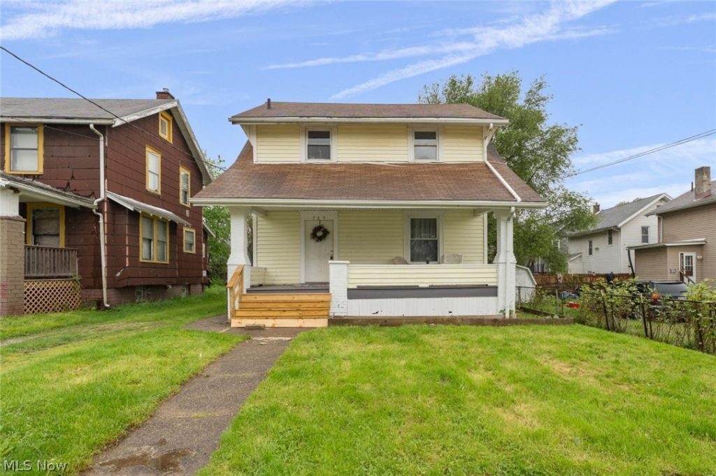 329 Girard Avenue, Canton, OH