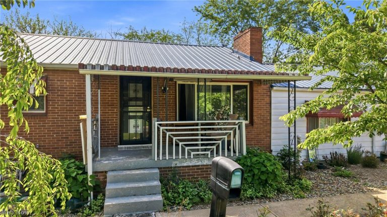 501 Hamilton Avenue, Canton, OH - Photo 5