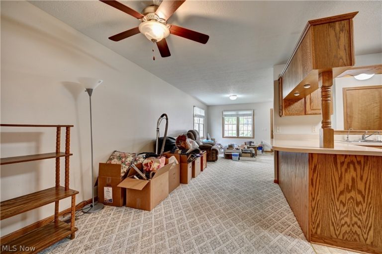 960B Mcdonald Drive, Sugarcreek, OH - Photo 4