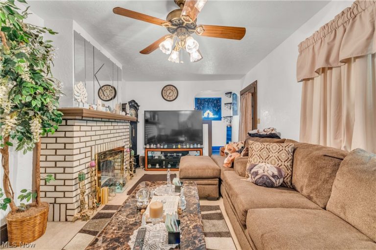 1533 195th Street, Euclid, OH - Photo 5