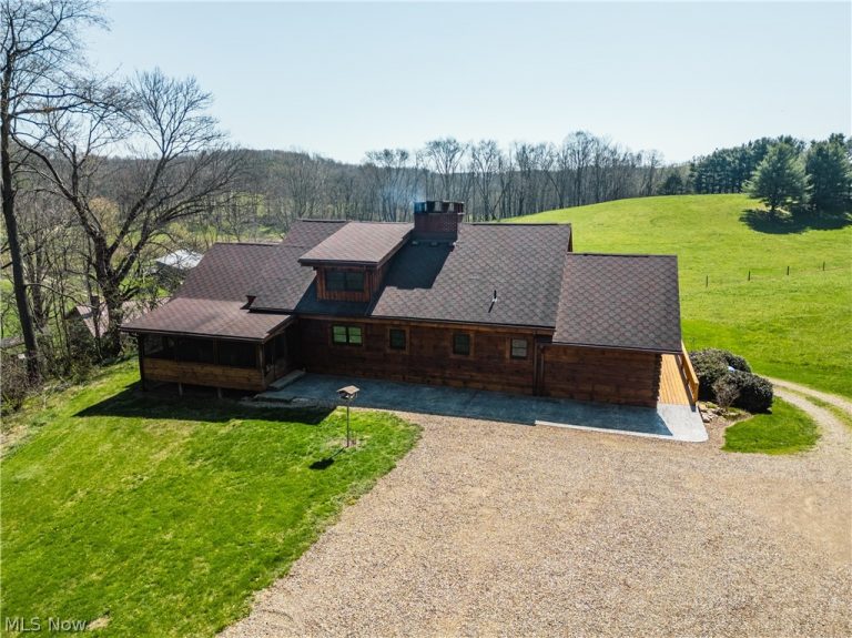 7313 County Road 22, Lakeville, OH - Photo 4