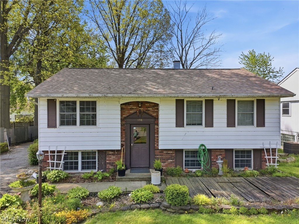 1358 27th Street, Ashtabula, OH