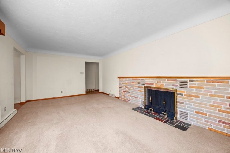 13720 Durkee Road, Grafton, OH - Photo 8