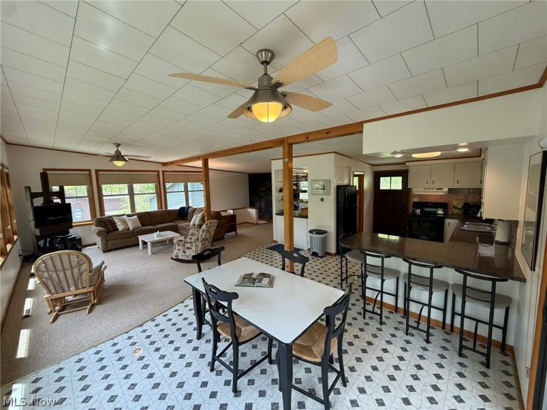 9073 Shore Drive, Mineral City, OH - Photo 5