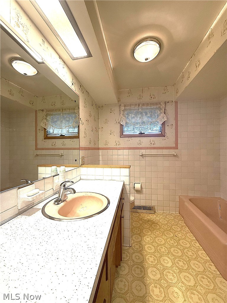 1952 Dodge Drive, Warren, OH - Photo 6
