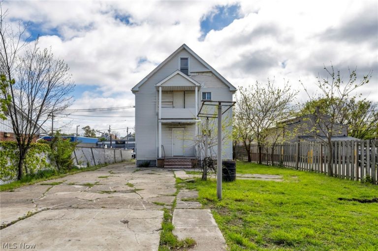 3278 117th Street, Cleveland, OH - Photo 6