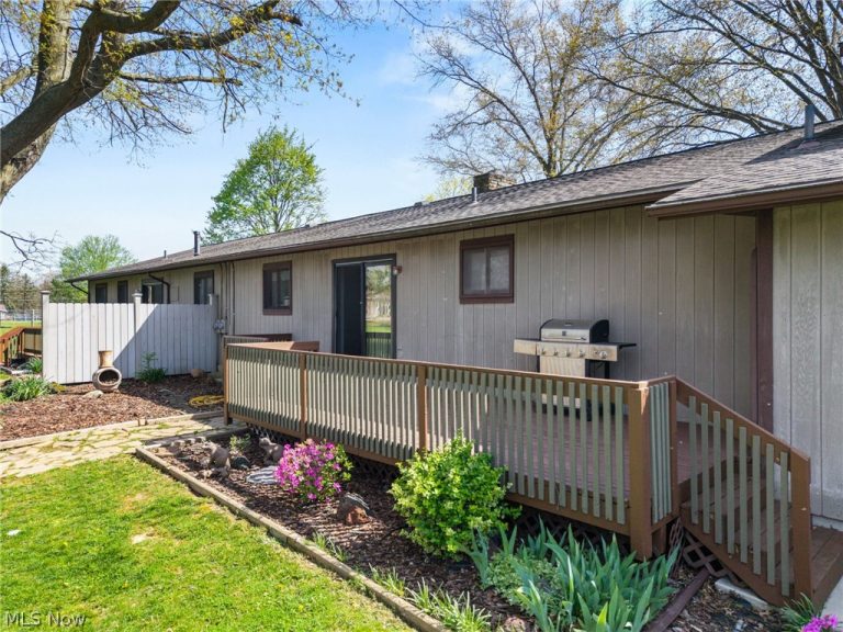 14172 & 14174 Hametown Road, Doylestown, OH - Photo 6