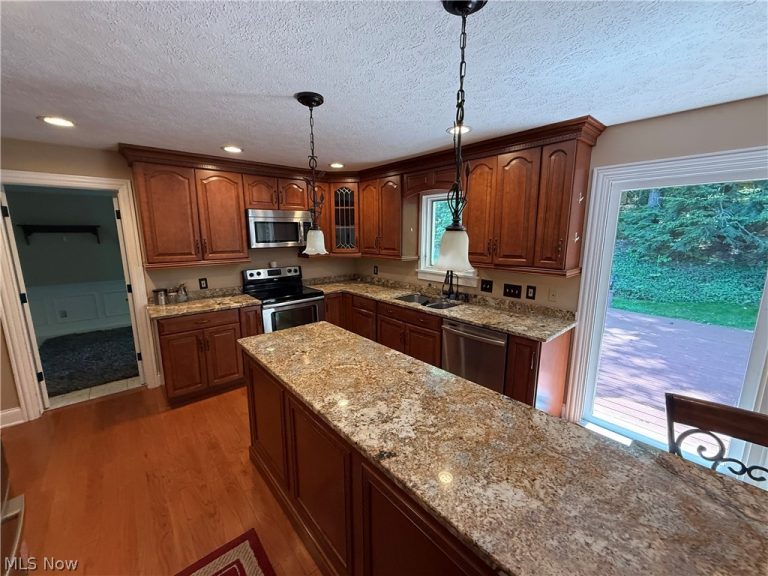 6803 cranbrook, Brecksville, OH - Photo 6