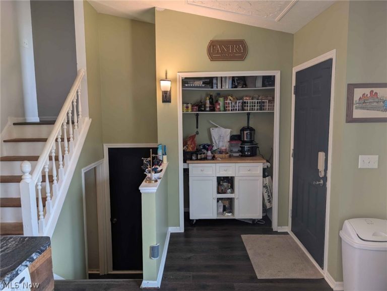 5279 Creekside Boulevard #P-12, Brunswick Hills, OH - Photo 2