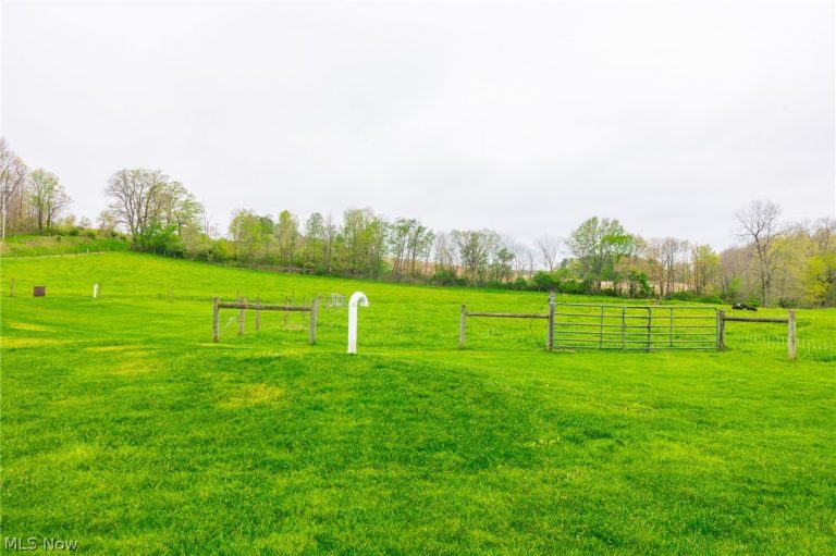 14655 Township Road 213, Lakeville, OH, 44638