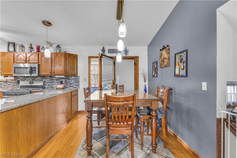 4089 Westlake Road, Cortland, OH - Photo 6