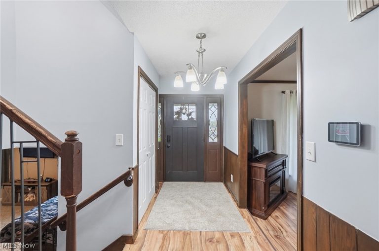 1455 Riverview Drive, Lima, OH - Photo 3