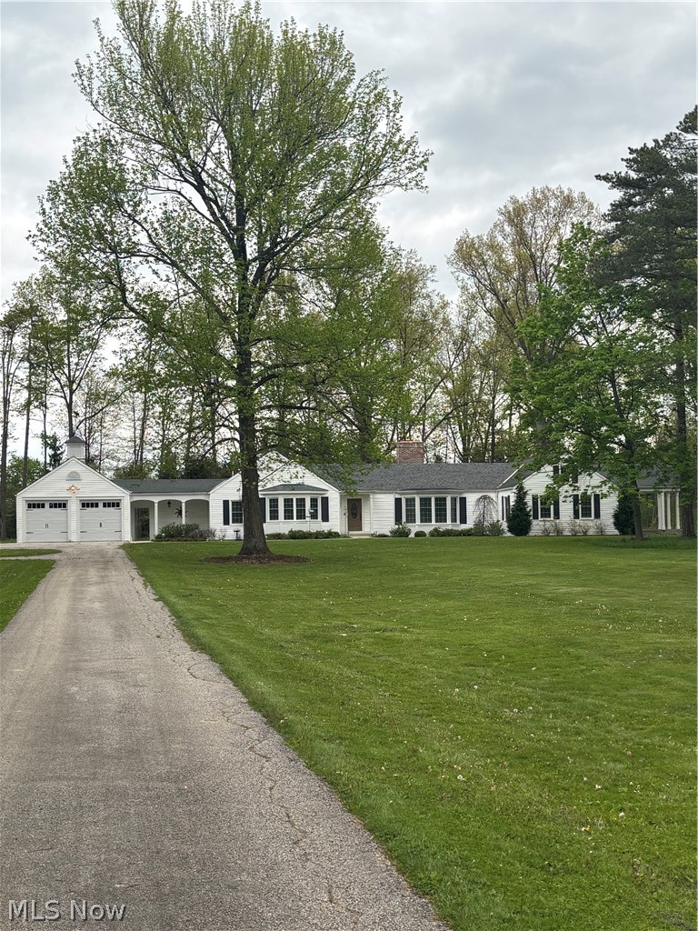 7050 Wilson Mills Road, Chesterland, OH - Photo 2