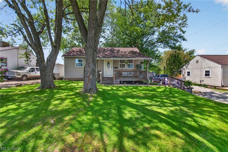 143 25th St., Massillon, OH - Photo 2