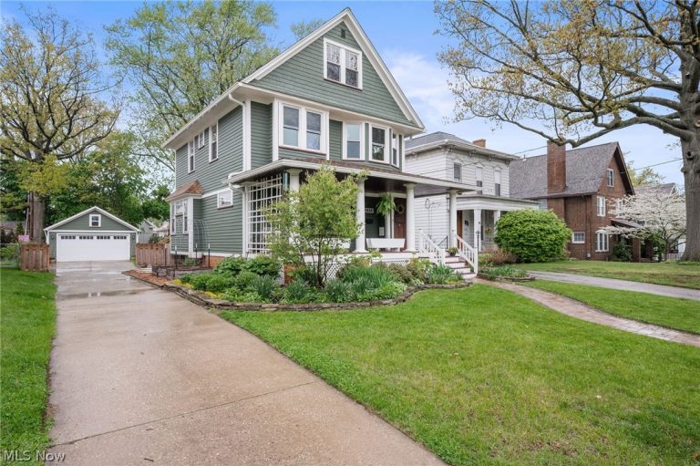 1358 Summit Avenue, Lakewood, OH - Photo 2