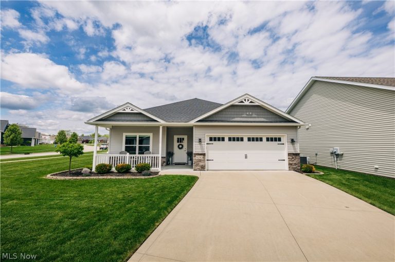 9280 Woodland Blue Drive, Seville, OH, 44273