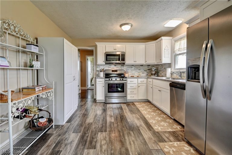 3574 Batdorf Road, Wooster, OH - Photo 4