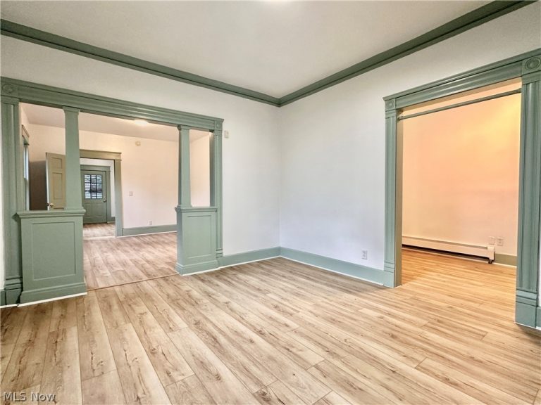 6531 Schaefer Avenue, Cleveland, OH - Photo 8