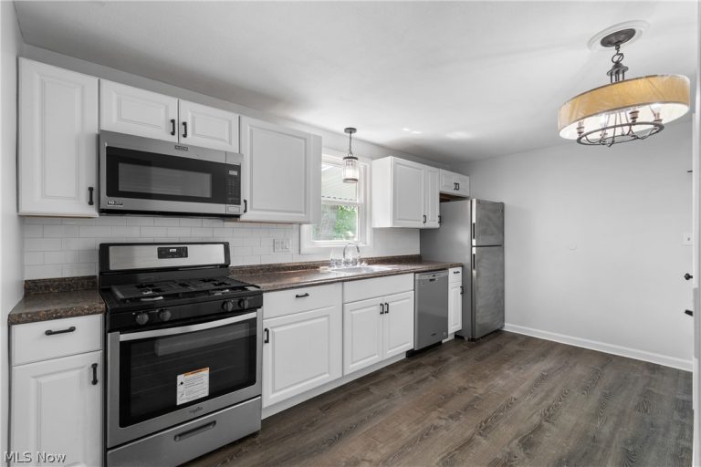 1514 37th Street, Canton, OH - Photo 5