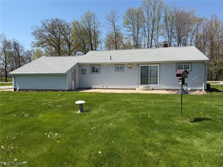 3208 Fredericksburg Road, Wooster, OH - Photo 2