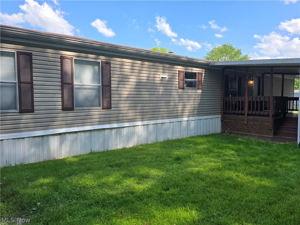 62 Redwood Drive, Beloit, OH