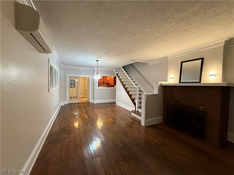 10806 Clifton Boulevard #West, Cleveland, OH - Photo 3