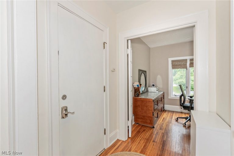 2725 Hampshire Road #1, Cleveland Heights, OH - Photo 5