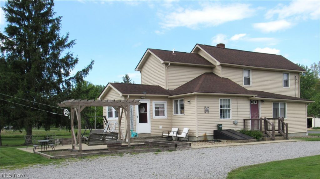 6175 Downs Road, Warren, OH