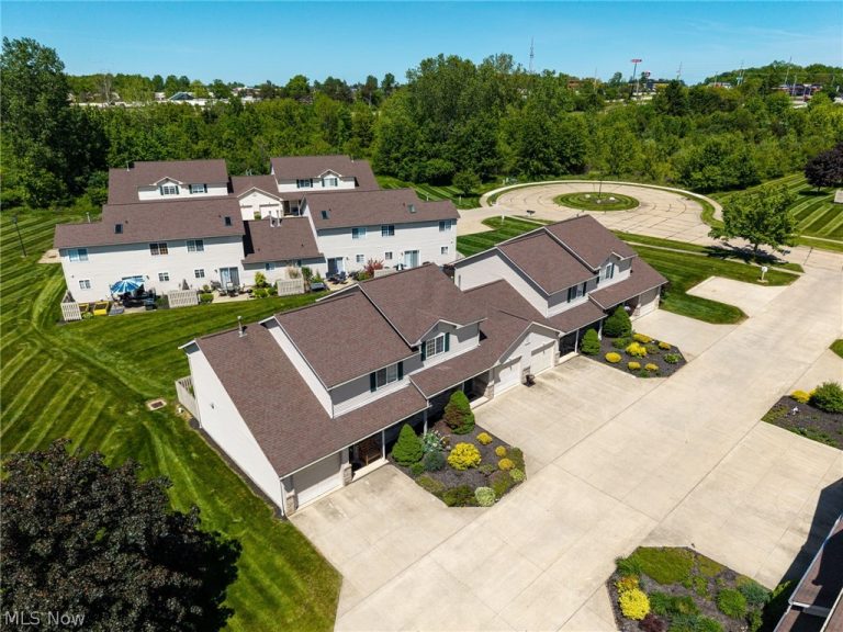 808 Doty Drive, Wadsworth, OH - Photo 6