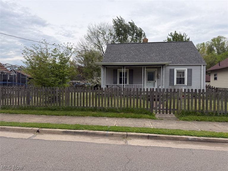 322 Millview Place, Canton, OH - Photo 2