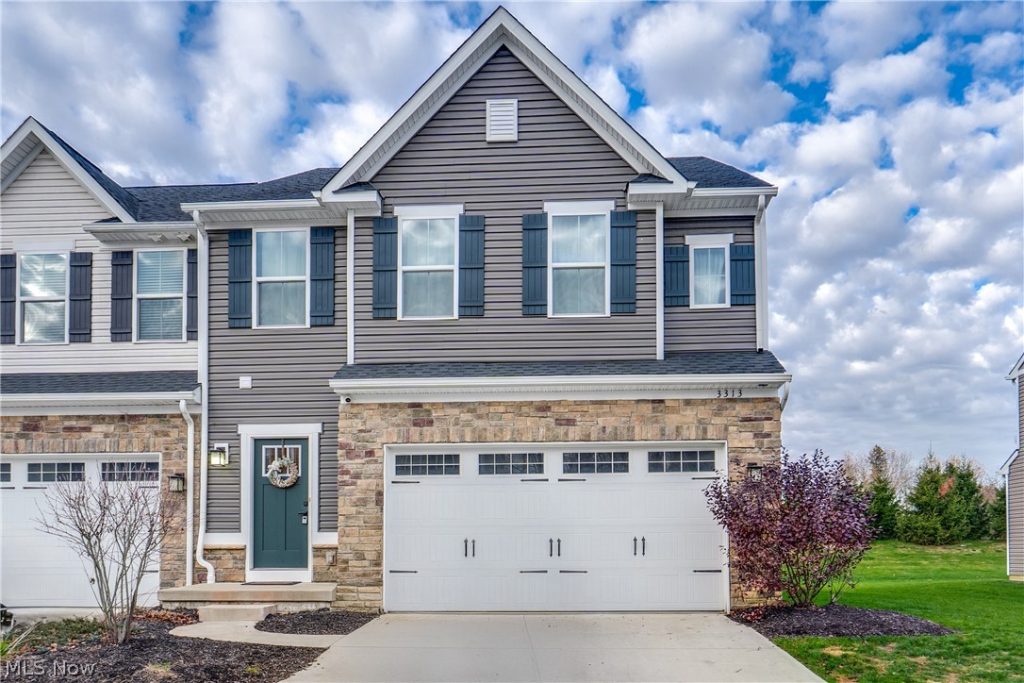 3313 Jackson Park Drive, Massillon, OH