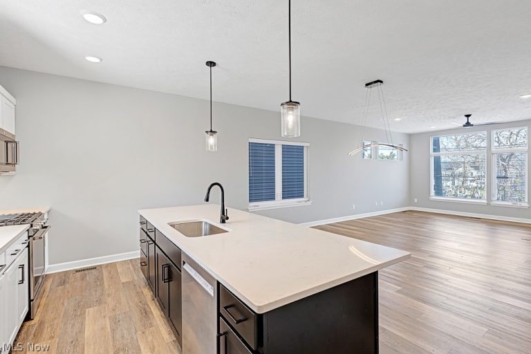 3601 Bailey Avenue, Cleveland, OH - Photo 5