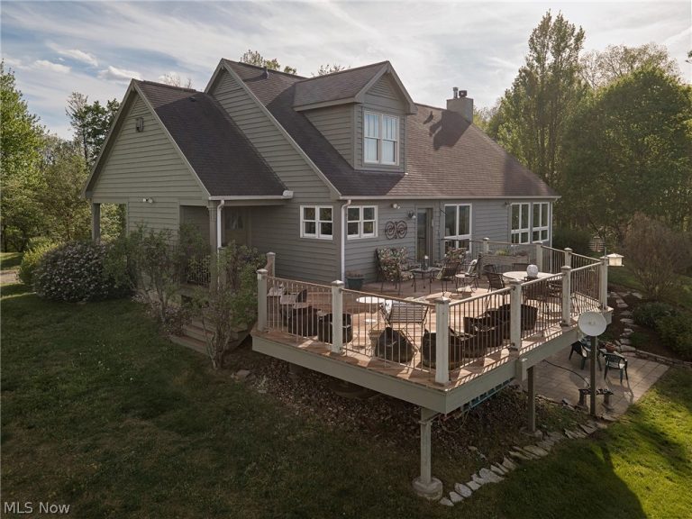 2435 Sandhill Road, Marietta, OH - Photo 8