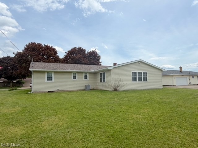 1172 2nd Street, New Philadelphia, OH - Photo 2