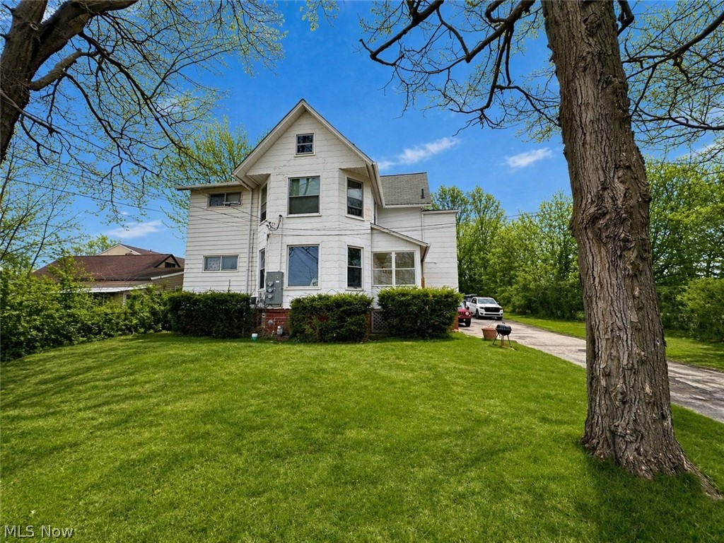 29734 Euclid Avenue, Wickliffe, OH