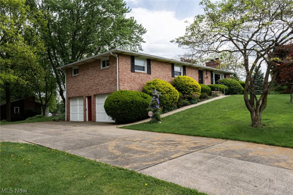 325 Faircrest Street, Canton, OH
