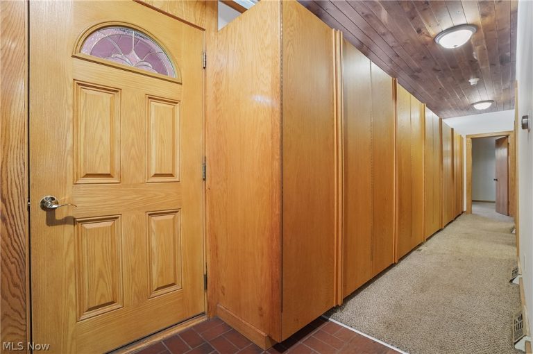 12376 Heath Road, Chesterland, OH - Photo 8