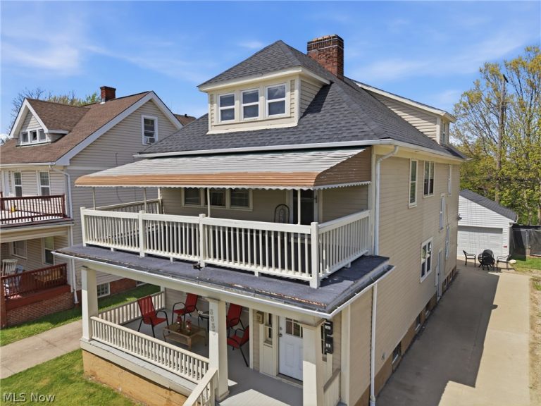 3333 Desota Avenue, Cleveland Heights, OH - Photo 2