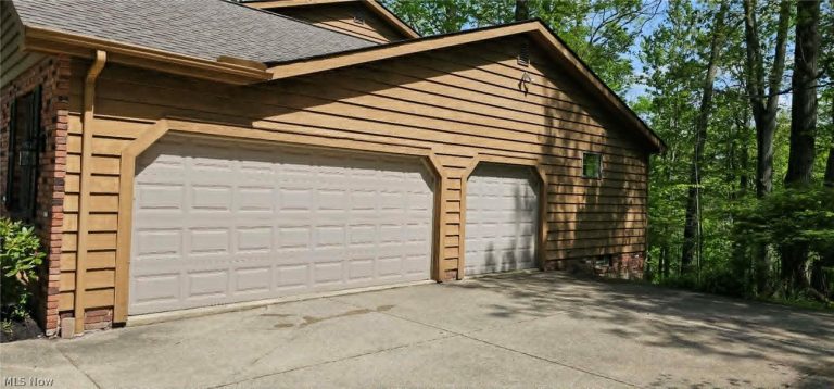 35970 Timber Ridge Lane, Willoughby, OH - Photo 8