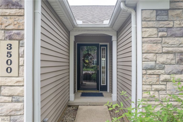 3500 River Rock Drive, Cuyahoga Falls, OH - Photo 5