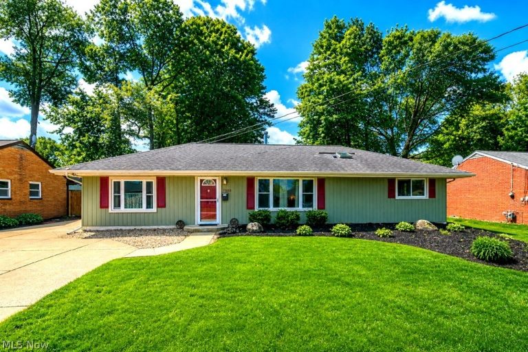 7580 Primrose Drive, Mentor on the Lake, OH, 44060